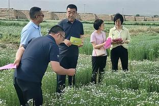 悲喜两重天！马来西亚主帅生无可恋脸，巴林教练组集体蹦跳狂欢